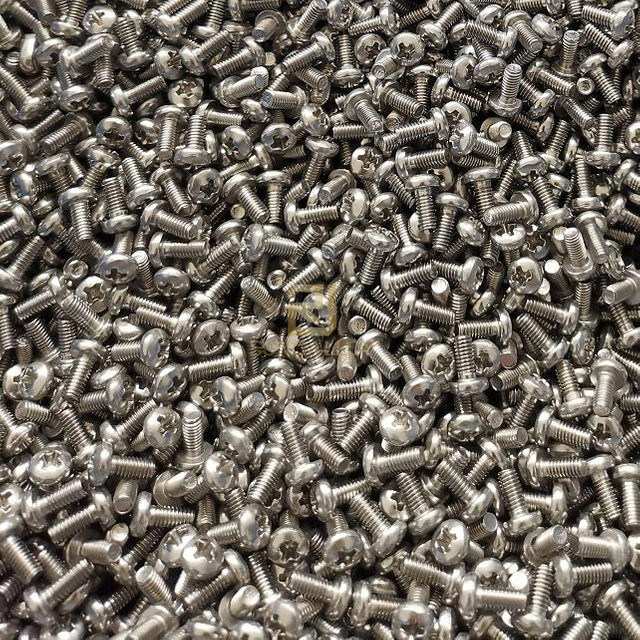 Silang sekrup kepala panci tersembunyi